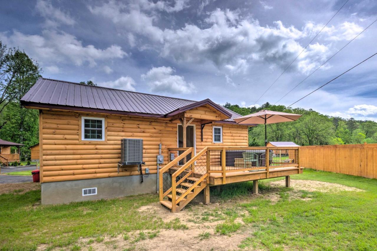 Cozy Cabin On Tuckasegee River - Near Bryson City Exterior foto